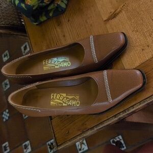 Salvatore Ferragamo Brown Tan Leather Shoes Heels Women's 5 1/2C Made in Italy